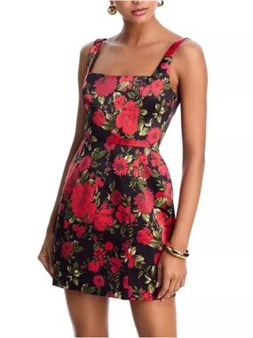 Wayf Cocktail Wedding Guest Sleeveless Sheath Floral Mini Dress Size Medium